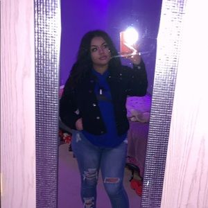 Meet your Posher, Myeisha